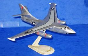 Douglas B-66 “Destroyer” - автор Михаил (участник форма “Украиньска Модельна Хата”)