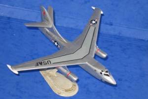 Douglas B-66 “Destroyer” - автор Михаил (участник форма “Украиньска Модельна Хата”)