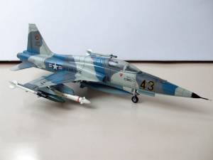 Northrop F-5A “Tiger II” - автор модели Рубен (Каропка.ру)