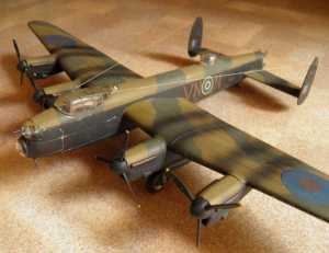 Avro "Lancaster" B.Mk.I (F359) - масштаб 1:96, автор модели С.Васюткин