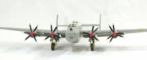 “Avro Shackleton MR.3 Long Range Maritime Reconnaissance Bomber”. FROG. Deluxe Series. F.172