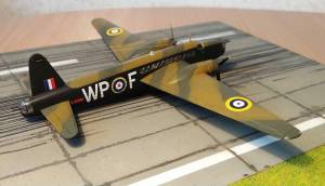 Vickers Armstrong “Wellington”, L4251, RAF, 1941 - автор модели С.Васюткин