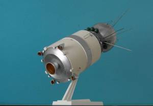 “Wostok-1”. VEB Plasticart